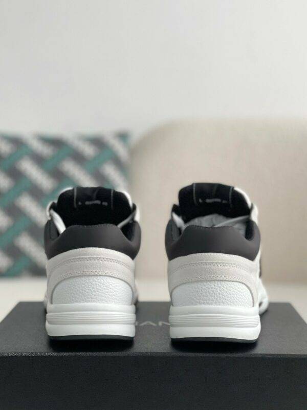 Chanel casual sneakers