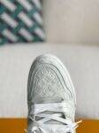 LOUIS VUITTON TRAINER SNEAKERS