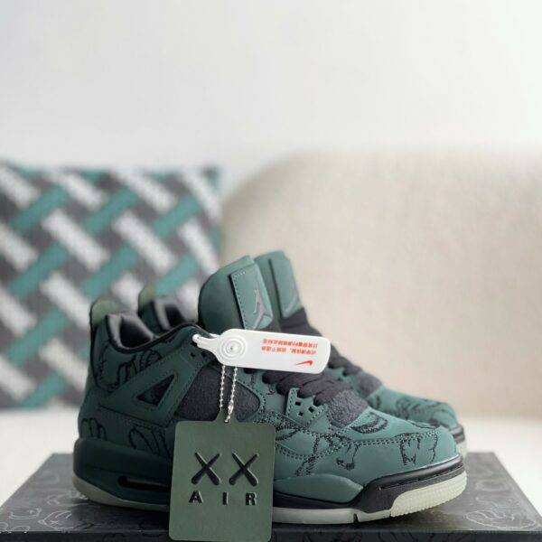 Jordan Air Jordan 4 retro kaws suede lightweight wear-resistant non-slip mid-top