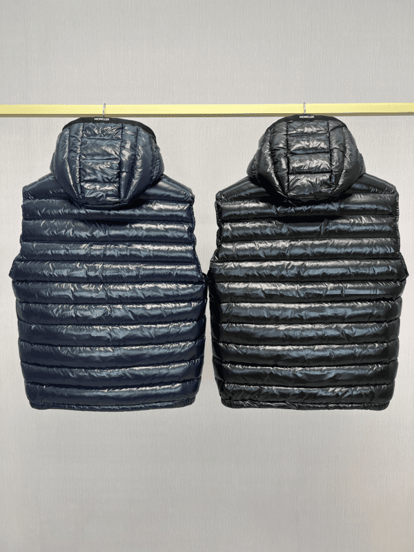 Moncler Early Fall Ragot Series Breathable Hooded Vest Jacket