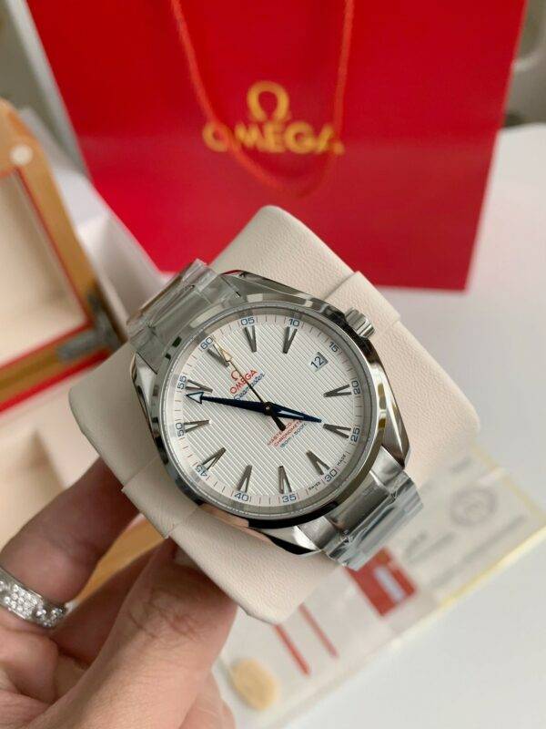 Omega Seahorse Series AQUA TERRA  150-meter dive wristwatch,41.5mm