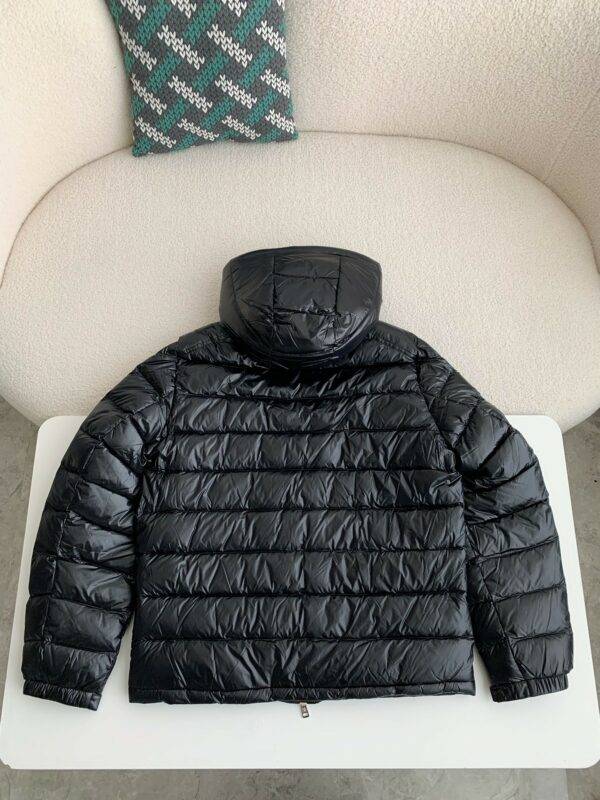 Moncler Short  men's down jacket