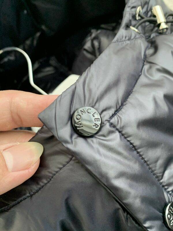 Moncler Short  men's down jacket