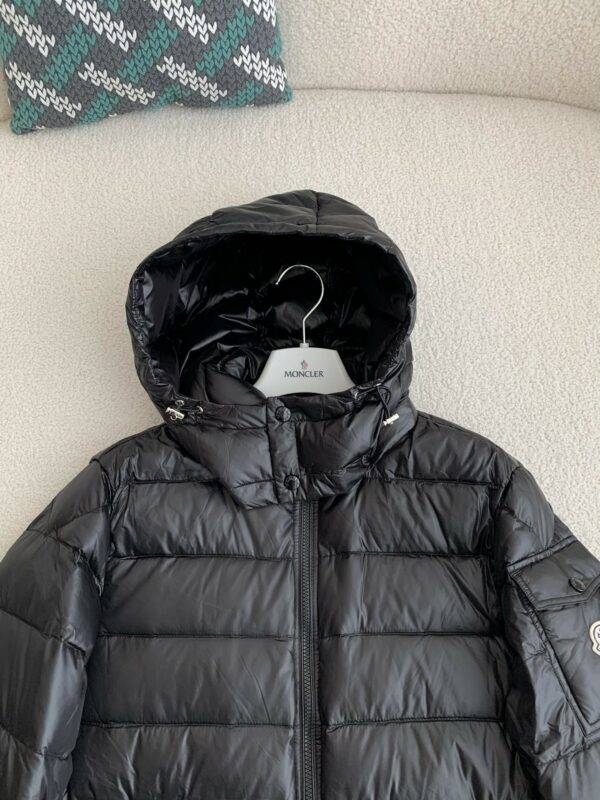 Moncler Short  men's down jacket