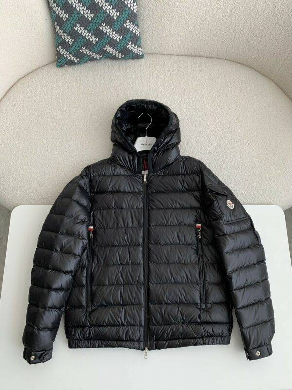 Moncler Short  men's down jacket