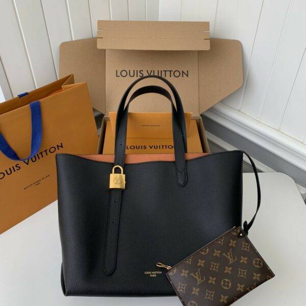 Louis Vuitton Low Key Cabas Mid -number Handbag M25343 Size: 30*14*47cm