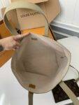 Louis Vuitton Low Key Cabas Mid -number Handbag M25343 Size: 30*14*47cm