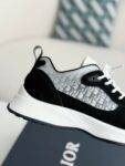 Dior B25 Sneakers