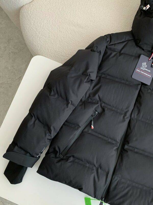 Moncler Montbeliard down jacket